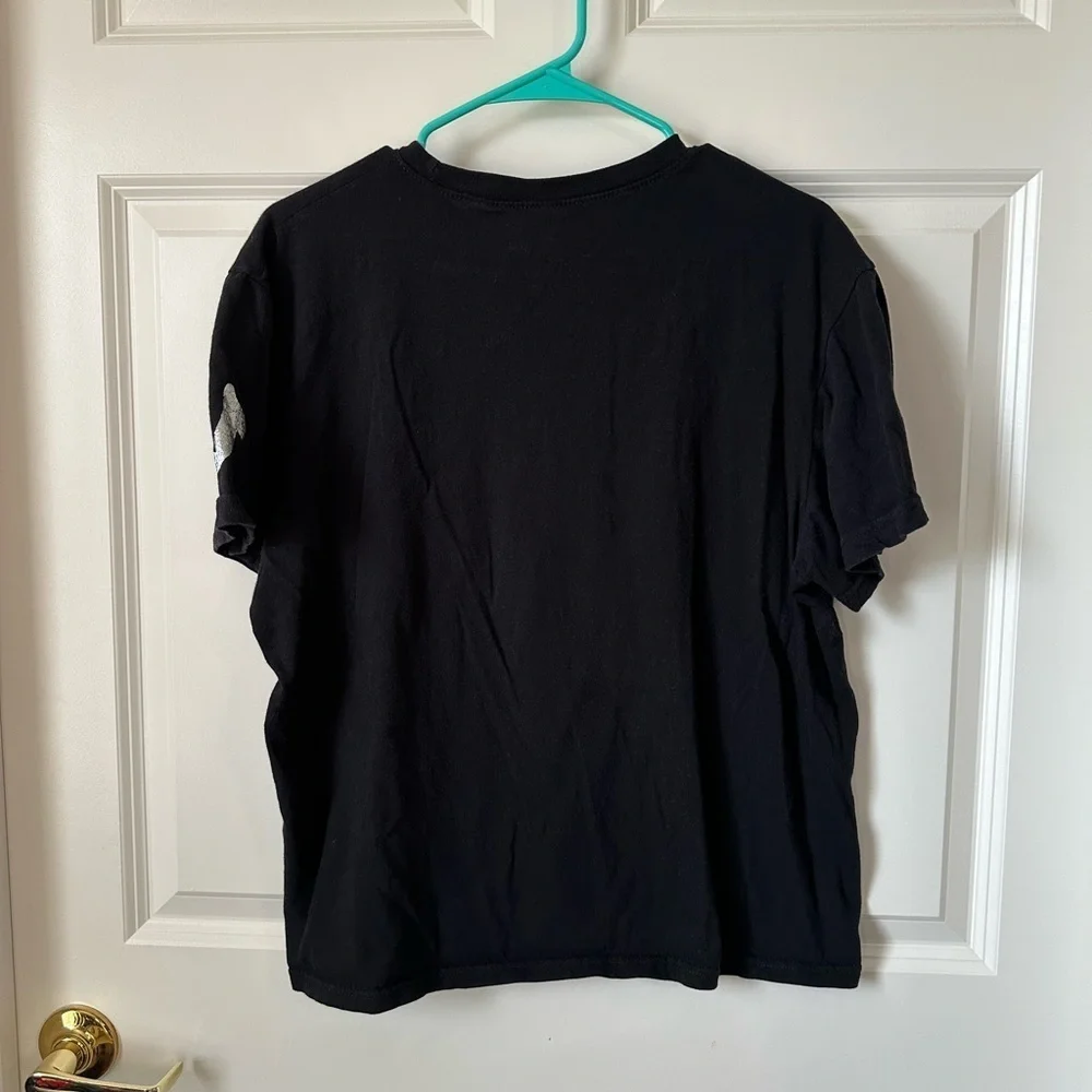 True Religion V-Neck Black Silver Logo T-Shirt Mens Large